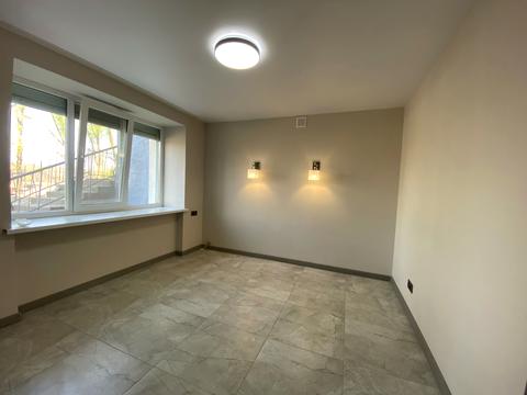 комерційна за адресою Ольгерда Бочковського вул., 26