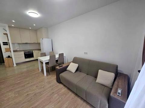 квартира за адресою Бориса Тлехаса вул., 19