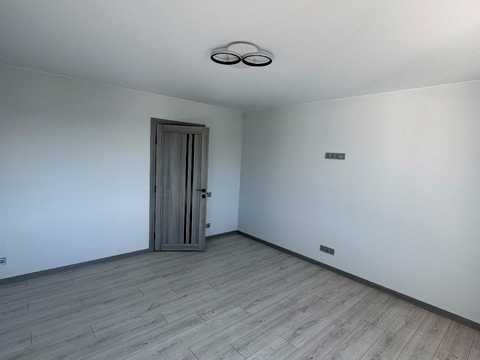 квартира за адресою Замарстинівська вул. (Калініна), 233-Б