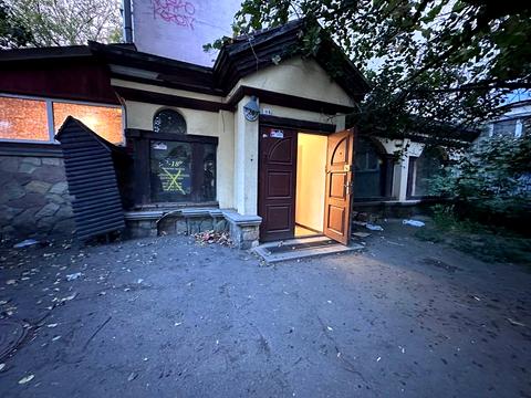комерційна за адресою Дегтярівська вул., 26