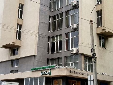 коммерческая по адресу Ніла Армстронга ул. (Казакова), 2д