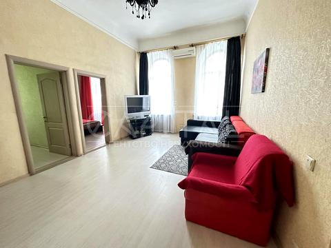квартира за адресою Михайлівська вул., 21-Б