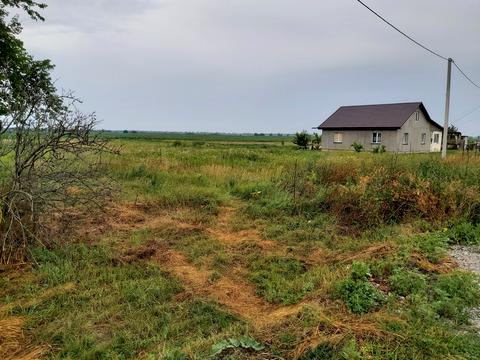 участок по адресу Амосова