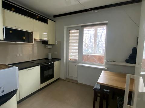 квартира по адресу Ревуцкого ул., 19/1