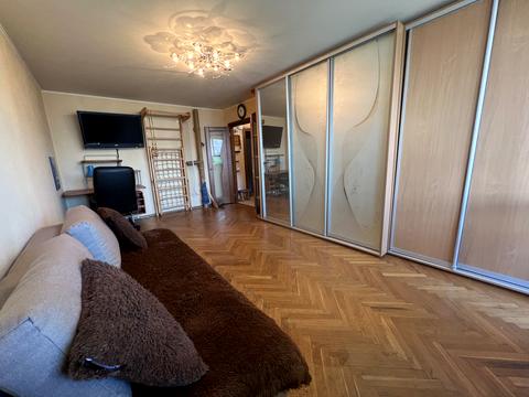 квартира за адресою Митрополита Андрея Шептицького вул. (Анатолія Луначарського), 7