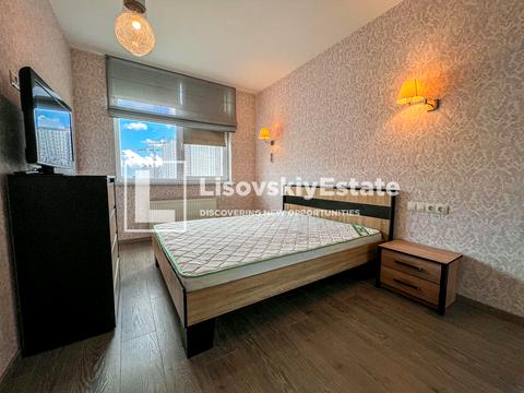 квартира за адресою Юнацька вул., 21