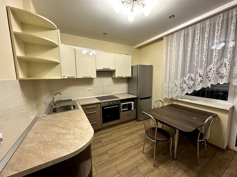 квартира за адресою Драгоманова вул., 2