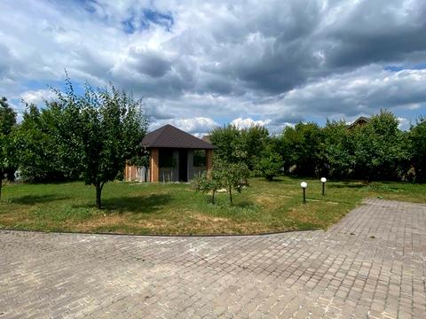 будинок за адресою Набережна, 12