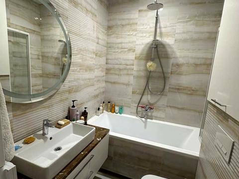 квартира за адресою Лабораторна вул., 31