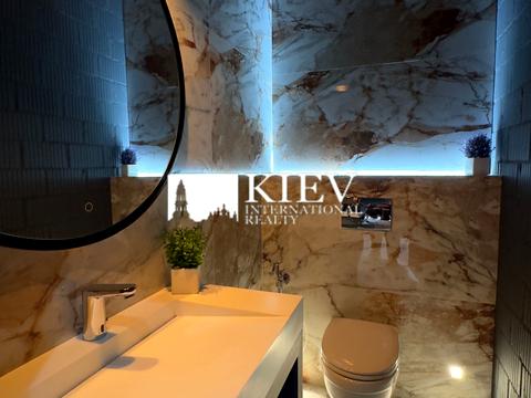 комерційна за адресою Джона Маккейна вул. (Івана Кудрі), 1-А