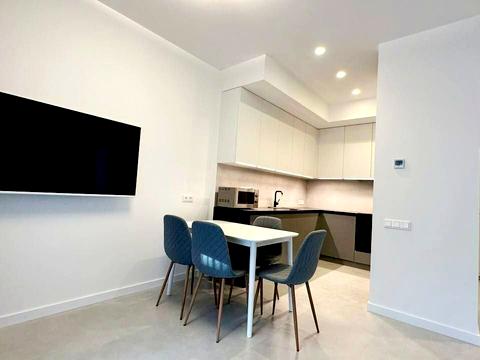 квартира за адресою Кучеревського бульв., 1