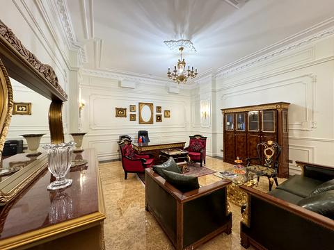 комерційна за адресою Генуезька вул., 5б