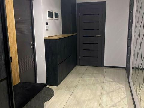 квартира за адресою В'ячеслава Чорновола вул., 98а