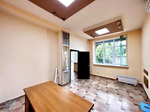 коммерческая по адресу Южный бульв., 34