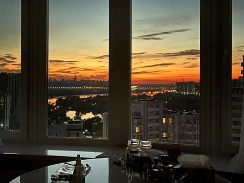 квартира за адресою Дніпровська набережна вул., 26-А