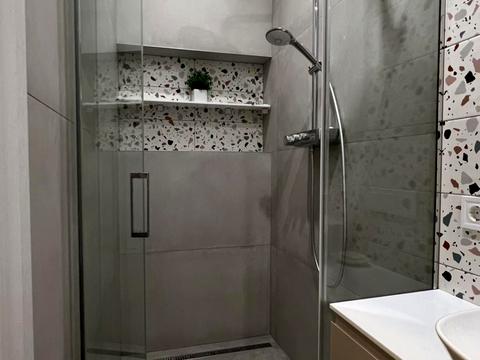 квартира за адресою Михайла Грушевського вул., 7