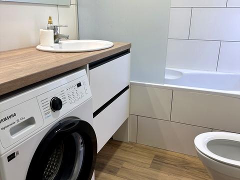 квартира за адресою Івана Білика вул. (Яблунева), 4