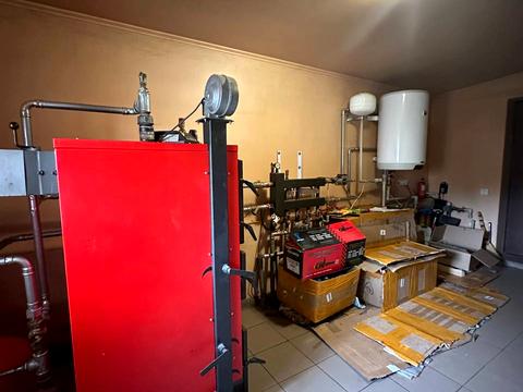 будинок за адресою миру