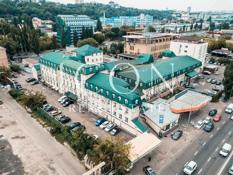 комерційна за адресою Межигірська вул., 87-А