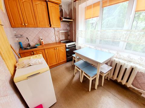 квартира за адресою Салютна вул., 27