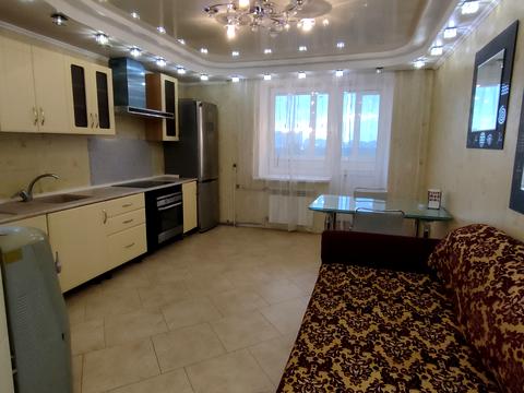 квартира за адресою Миколи Хвильового вул., 1