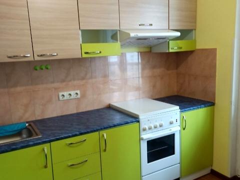 квартира за адресою Бориса Гмирі вул., 12-Б