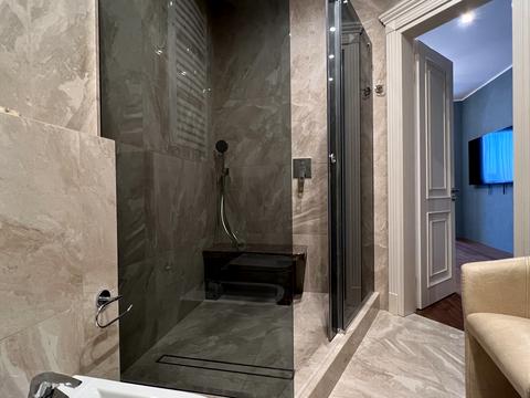 квартира за адресою Андрія Верхогляда вул. (Михайла Драгомирова), 14-А