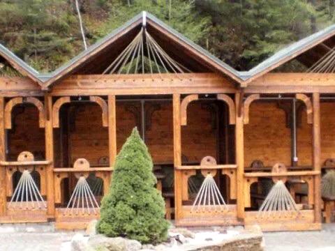коммерческая по адресу с. Речка, Село 2, 3