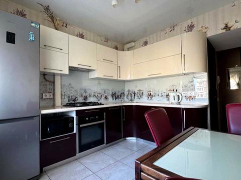 квартира за адресою Тополь 3, 13