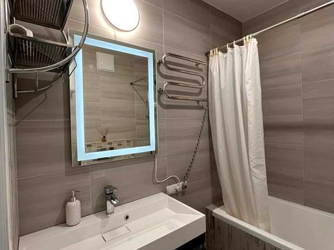 квартира за адресою Зарічна вул., 3-А