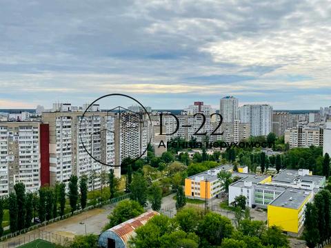 квартира за адресою Ревуцького вул., 7-В