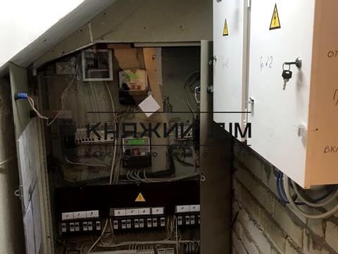 комерційна за адресою Дмитрівська вул., 69