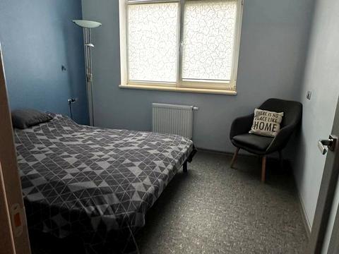 квартира за адресою Сім'ї Кульженків вул. (Петра Дегтяренка), 31-А