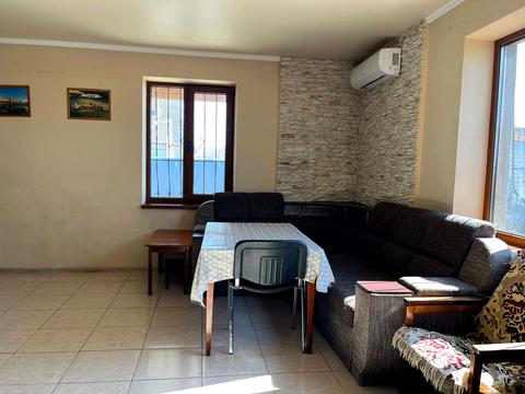 дом по адресу 4 лінія