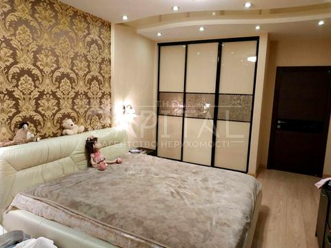 квартира по адресу Вышгородская ул., 45