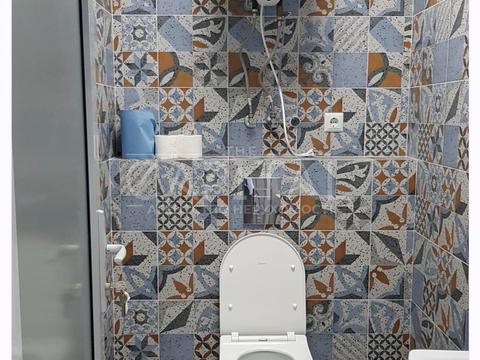 комерційна за адресою Володимира Івасюка просп. (Героїв Сталінграду), 8