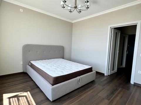 квартира по адресу Олеся Бердника ул., 1-Д