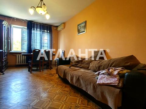 квартира за адресою Академіка Корольова вул., 64а