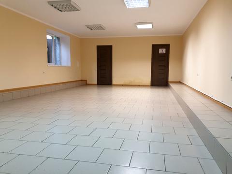 комерційна за адресою Вацлава Гавела бульв. (Івана Лепсе), 25/89