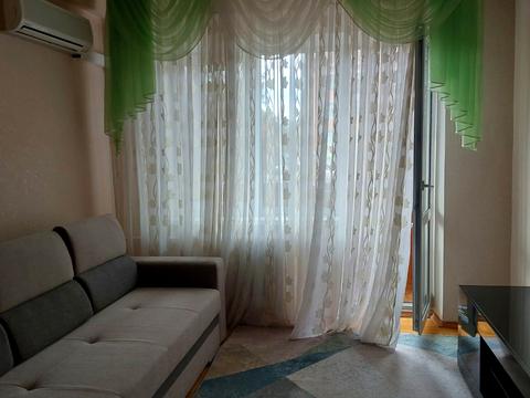 квартира за адресою Верховної Ради бульв., 10