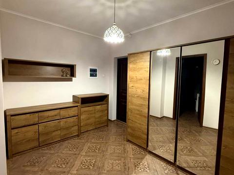 квартира за адресою Київ, Драгоманова вул., 2-А