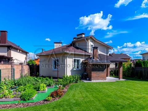 будинок за адресою с. Гатне, Андріївська вул., 8