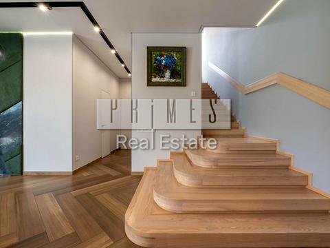 будинок за адресою Молодіжна вул.