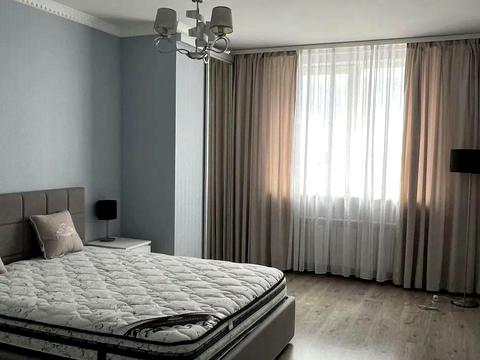 квартира по адресу Александровская ул., 1