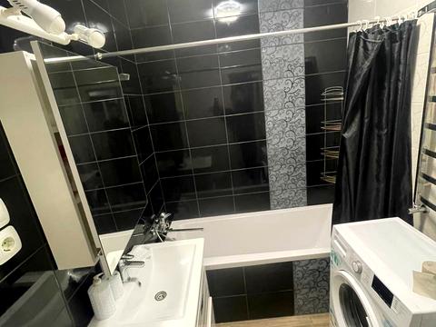 квартира за адресою Винна Гора вул., 8-Є