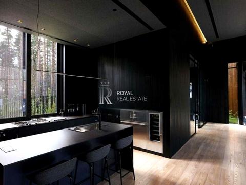 дом по адресу  ул.