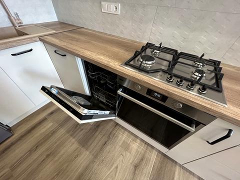 квартира по адресу Угорская ул., 12