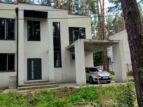 будинок за адресою Лісна вул., 12