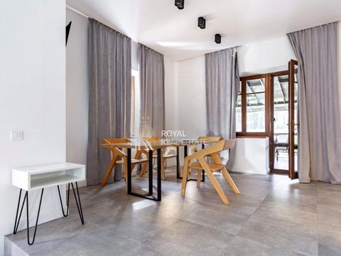 будинок за адресою Вишнева вул. (Леніна)