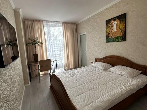 квартира за адресою Олександра Олеся вул., 10